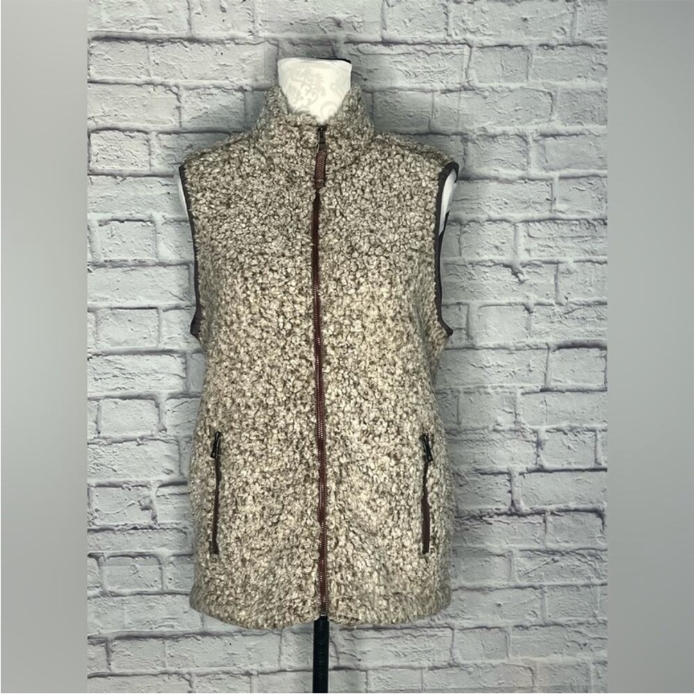 True Grit frosty tip Sherpa vest zip size small